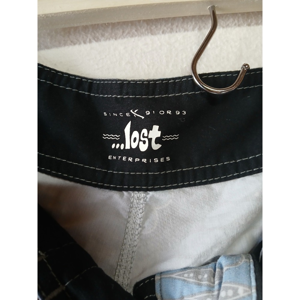 Lost Mens Board Shorts Small with Drawstring and Zipper Pocket sz 30 - Picture 7 of 8